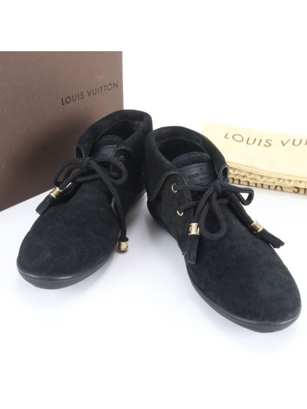Louis Vuitton Monogram Sneakers Lace-up Shoes Black